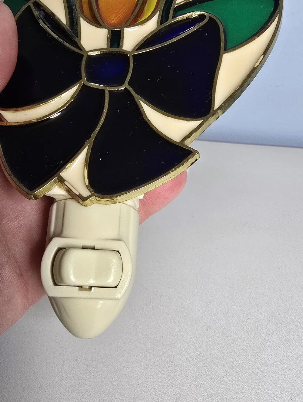 Eagle USA Plastic Base Stain Glass Look Tulip Flowers Floral Nightlight READ!